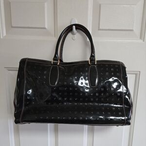 Arcadia large Italian patent leather black bag